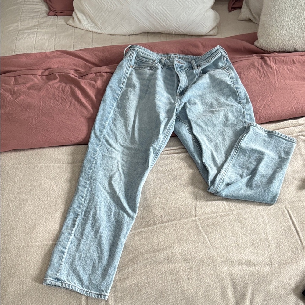 American Eagle Outfitters Light Blue Straight Leg Jeans